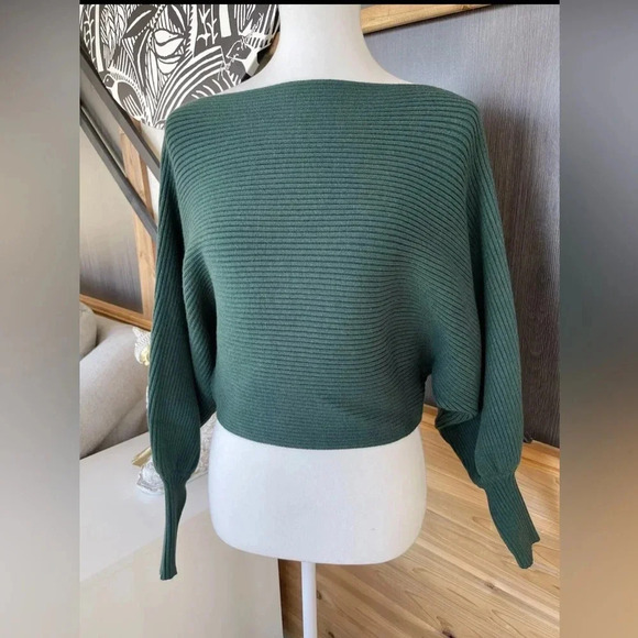 she and sky  sweater Medium Green - Picture 8 of 16